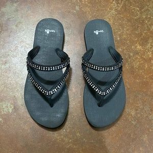 Sanuk flip flops